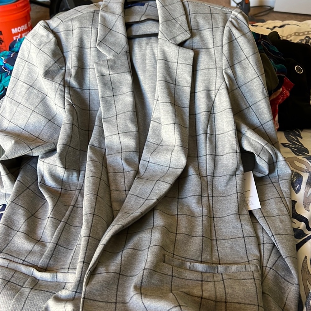 Brand new women’s blazer